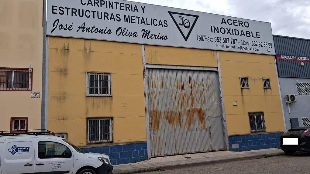 Nave industrial en Andújar