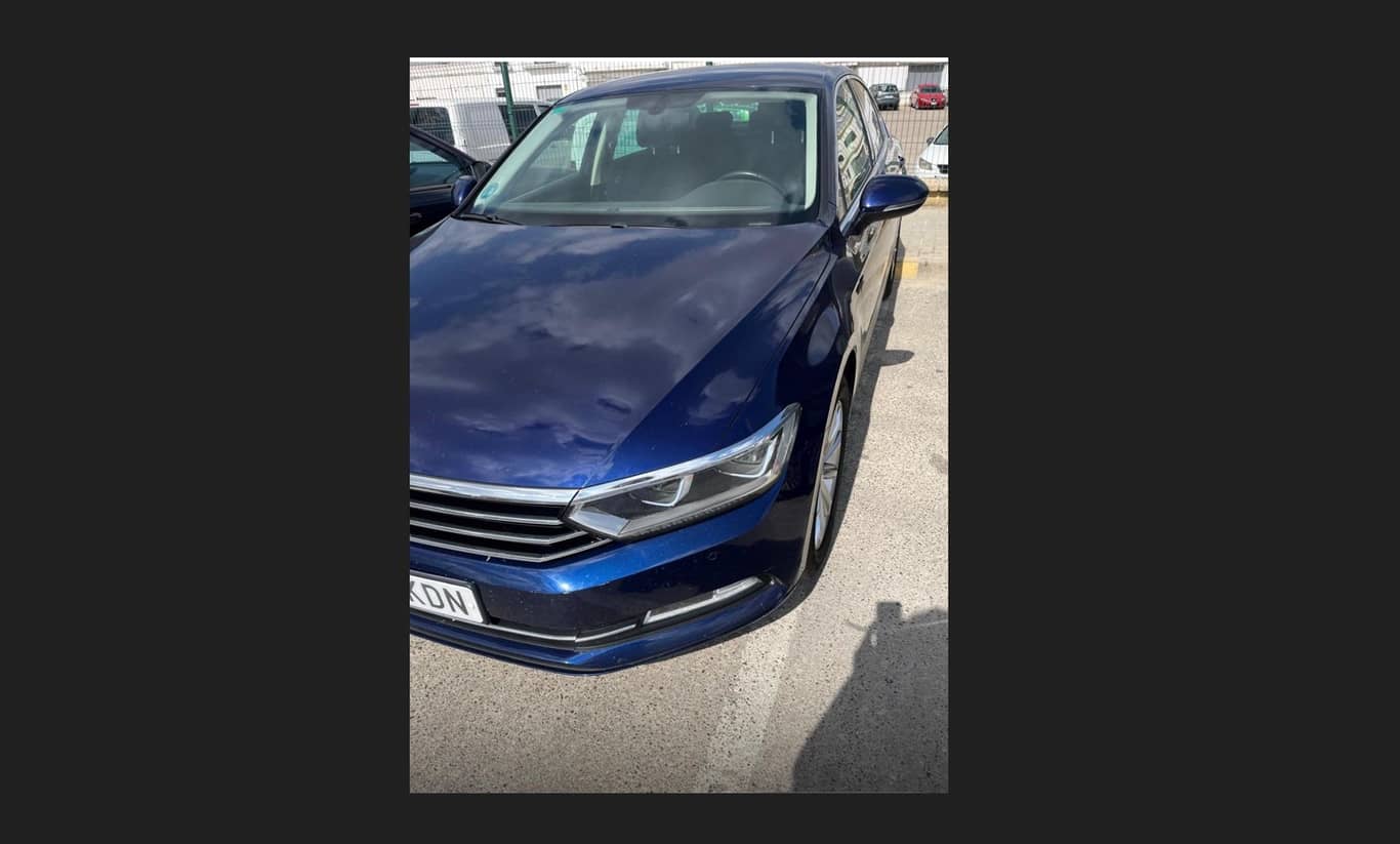 Vehículo Volkswagen Passat en Lebrija